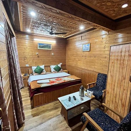 Sun N Shade Guest House Srinagar  Luaran gambar